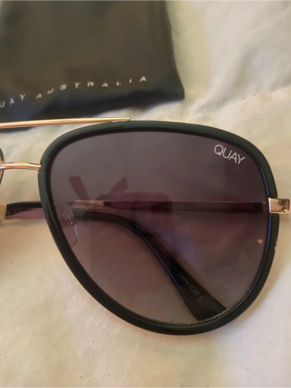 Quay Australia Aviator Sunglasses in Black and Gold Tones